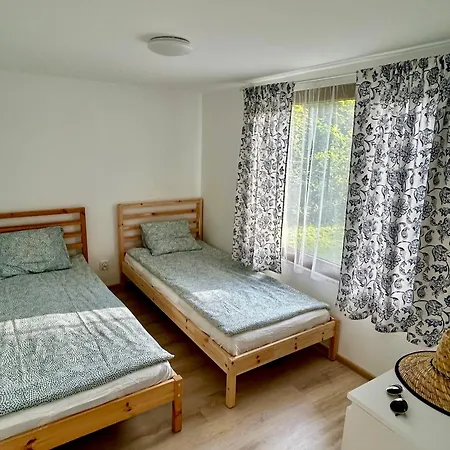 Letniskowe Blisko Plazy- Park Jantar