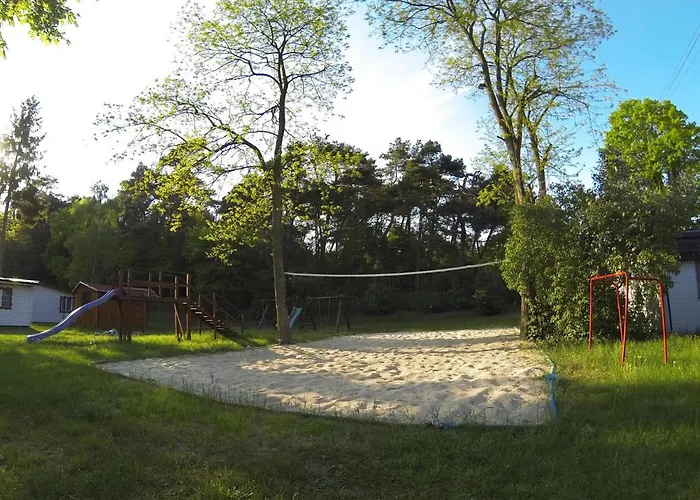 База отдыха Letniskowe Blisko Plazy- Park Янтар