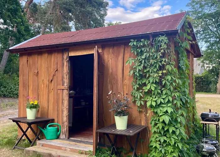 Letniskowe Blisko Plazy- Park База отдыха *