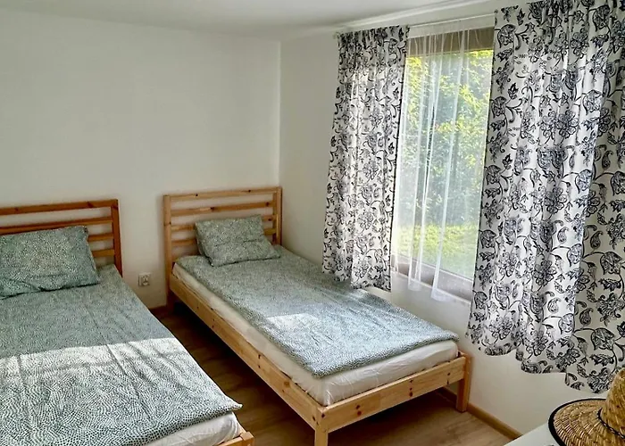 Letniskowe Blisko Plazy- Park Jantar