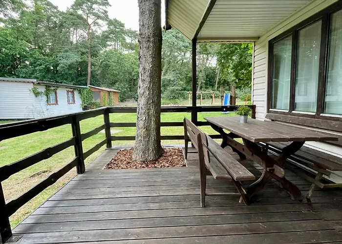 Letniskowe Blisko Plazy- Park Jantar